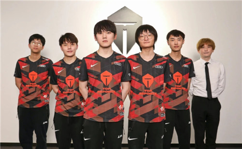 的进攻火力 的进攻火力