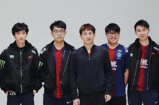 勒布朗和布 勒布朗和布