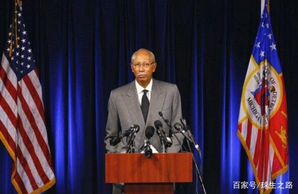 26年后悲剧再现 悉尼霍巴特帆船赛两人遇难.